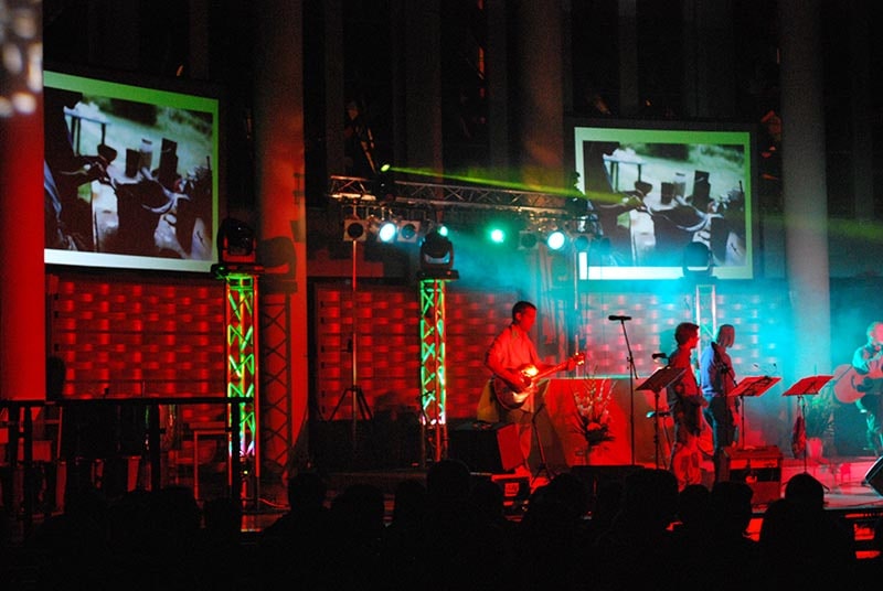 CEN PRODUCTION - scène concert église